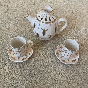 Vintage 3 piece Partylite tea light like new porcelain cream with gold accent